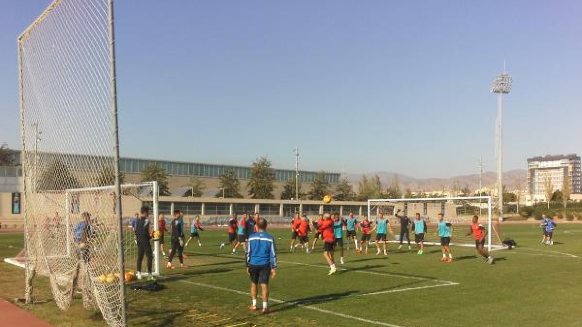 Comienza el entrenamiento.