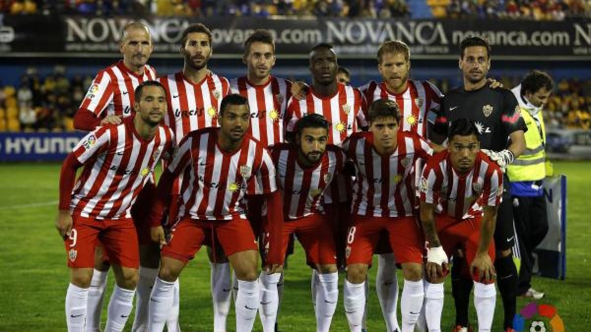 El once del Almería en Alcorcón.