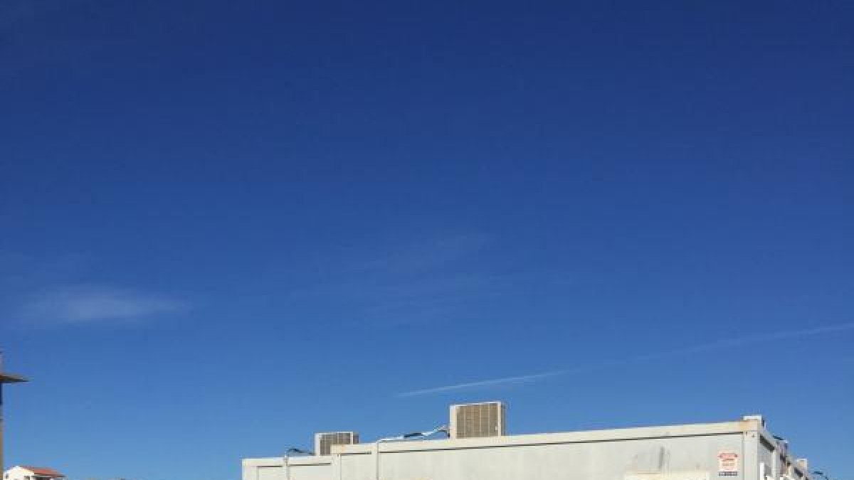 Aulas prefabricadas que hay en varios centros escolares del Poniente