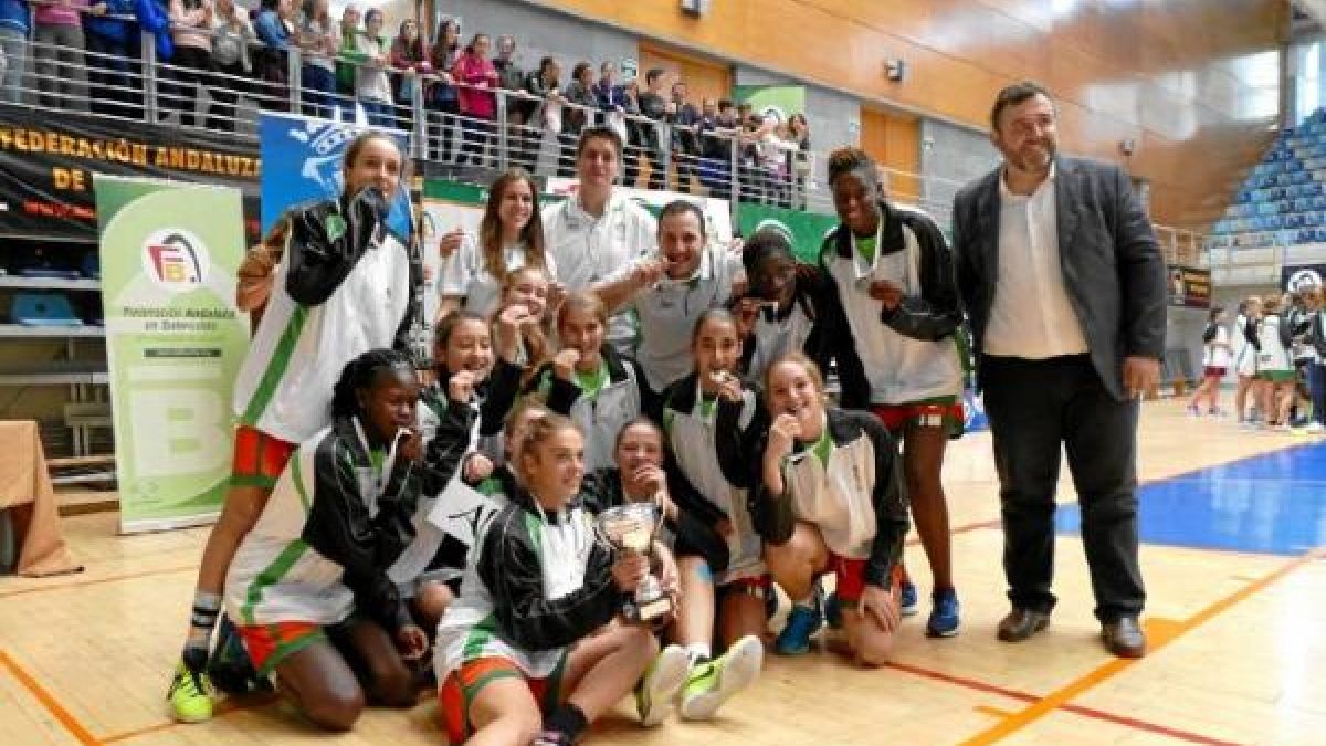 Una selección de Almería plagada de roqueteras.