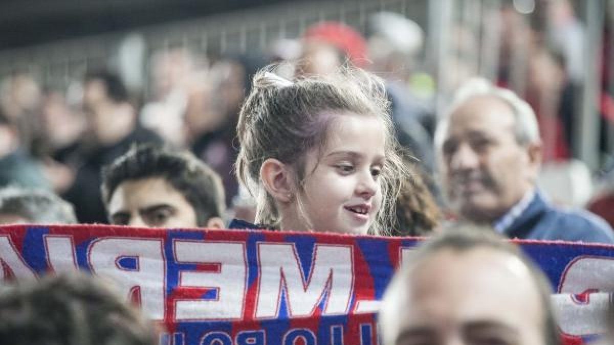 Una pequeña aficionada.