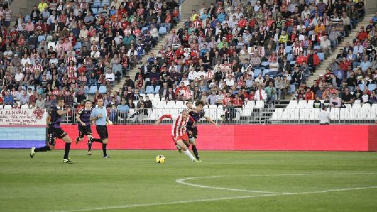 El Almería se enfrentó hace dos años al Valladolid y ganó.