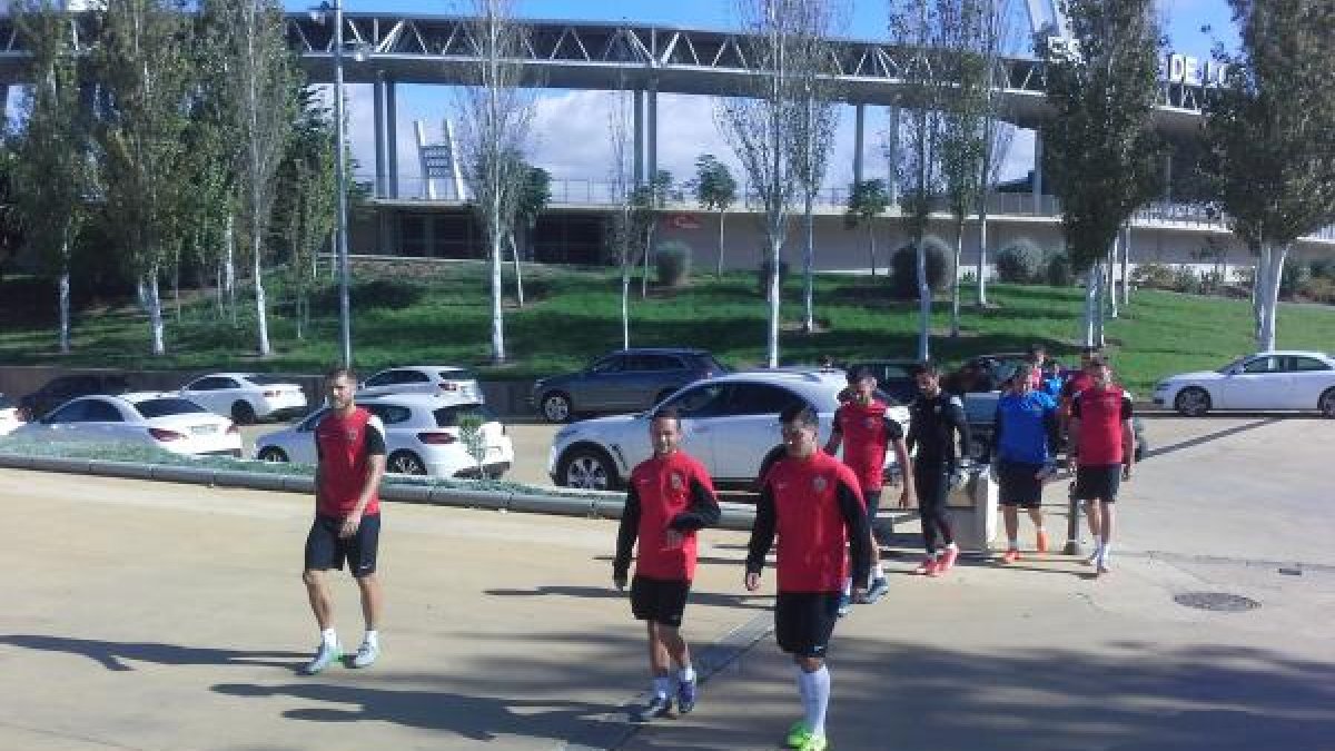 Ya está el Almería entrenando.