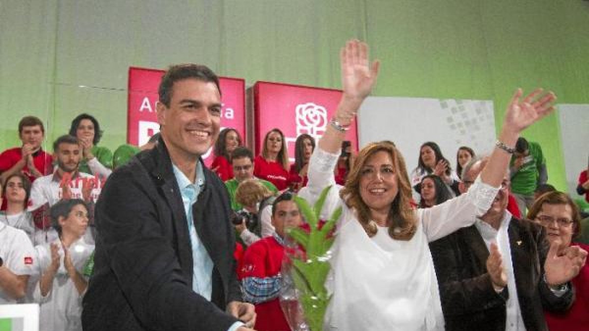 Pedro Sánchez y Susana Díaz, en Vícar.