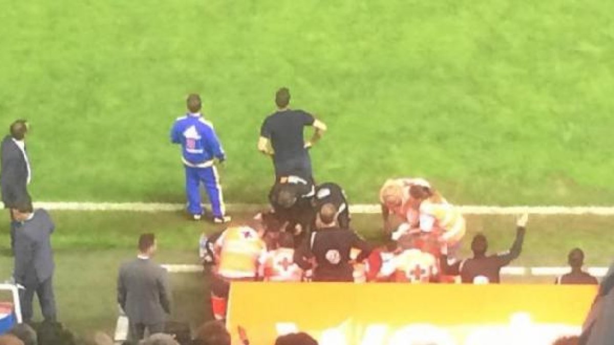 Nano atendido en la banda.