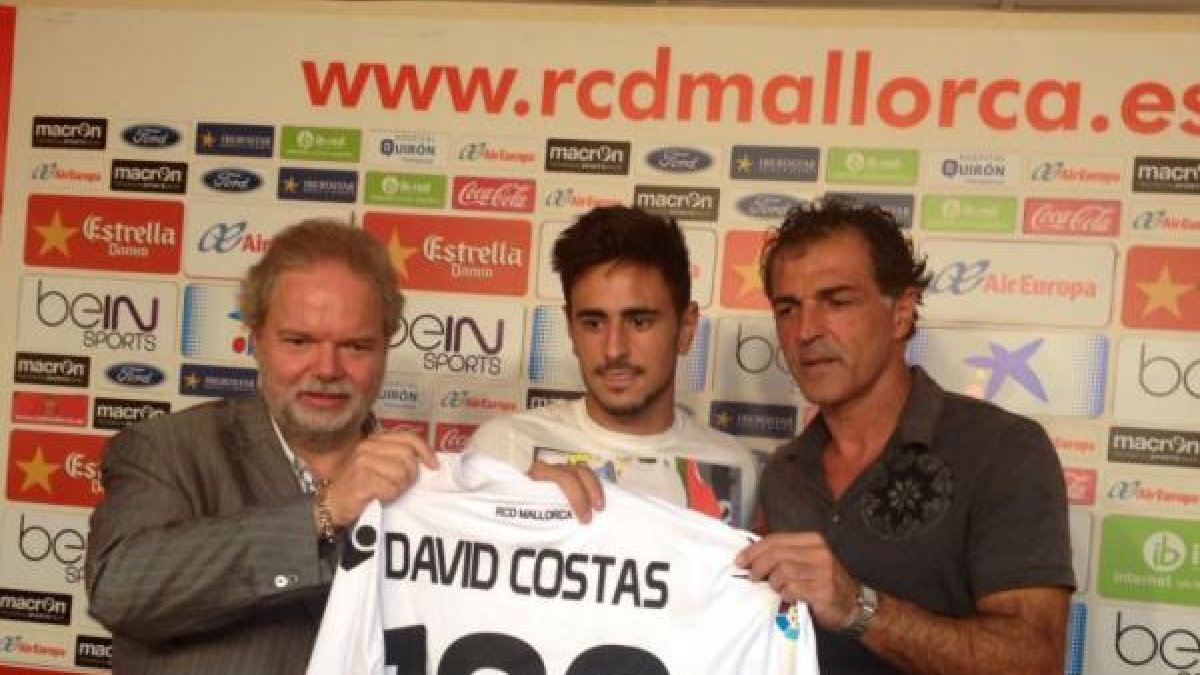 El jugador del Mallorca, el día que fue presentado.