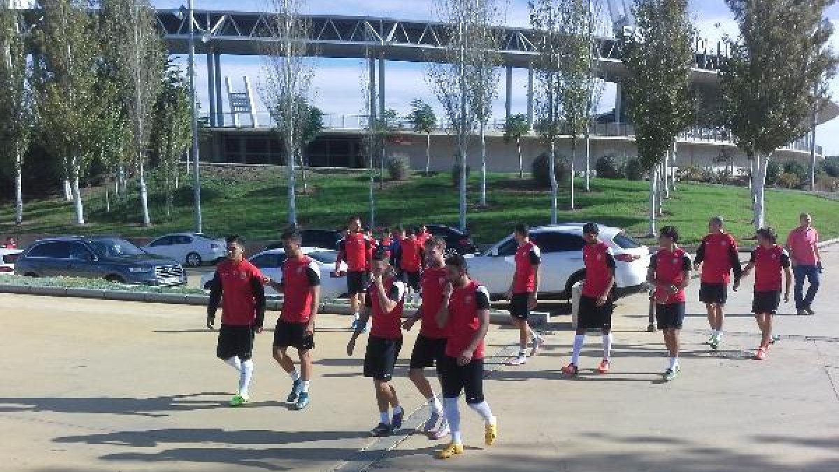 Comienza el entrenamiento.