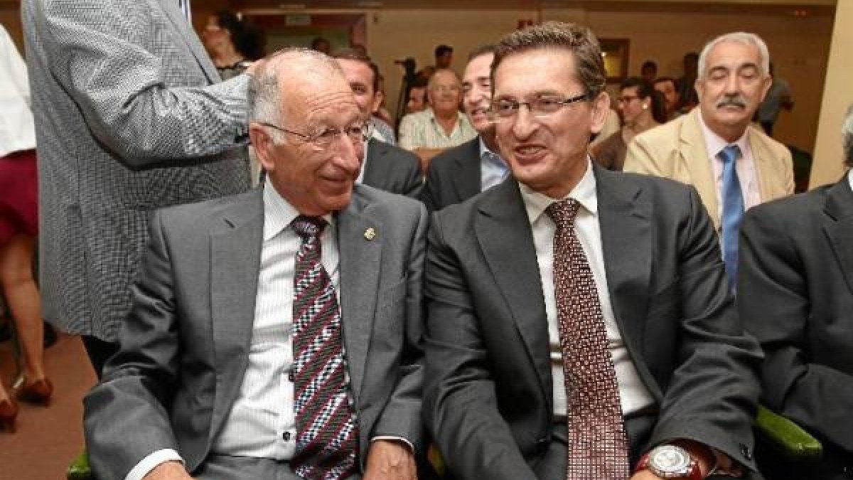 Amat y Sánchez Teruel.