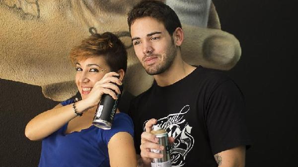 Juan David y Modesta son los grafiteros coordinadores / Reme Serrano.