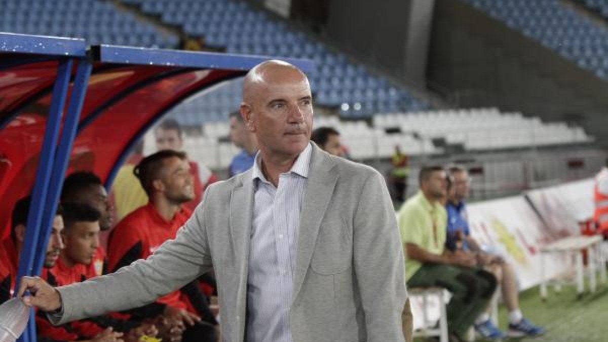 Miguel Rivera prepara el partido con el Elche.