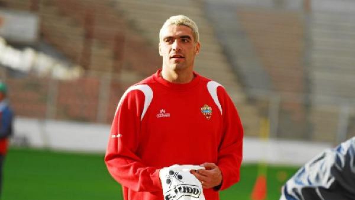 Michel en una sesión de entrenamiento con el Almería.