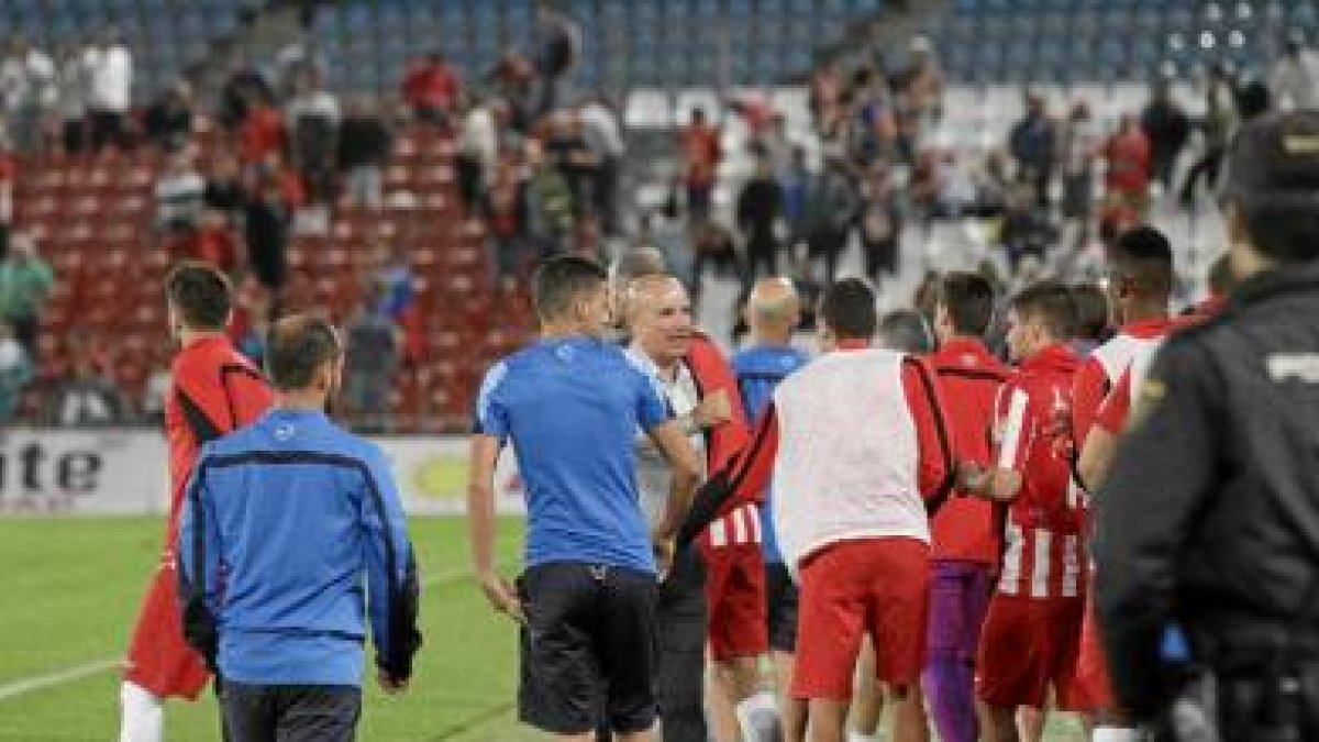 Los jugadores del Almería se han ganado dos partidos de Primera División.