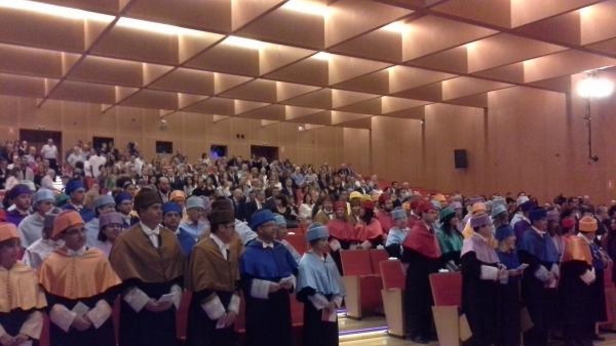 Doctores en el inicio del curso académico en la UAL.