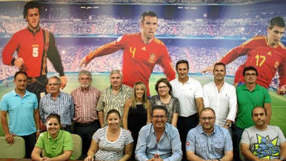 El nuevo cuerpo técnico de la FAF.