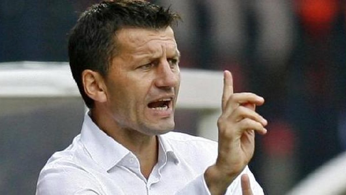 Djukic está en el paro y busca equipo.