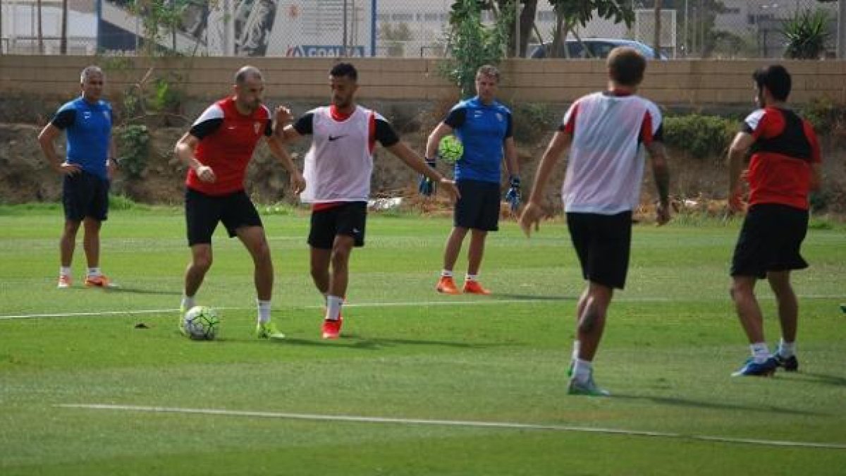 El Almería se traslada de nuevo a la Vega.