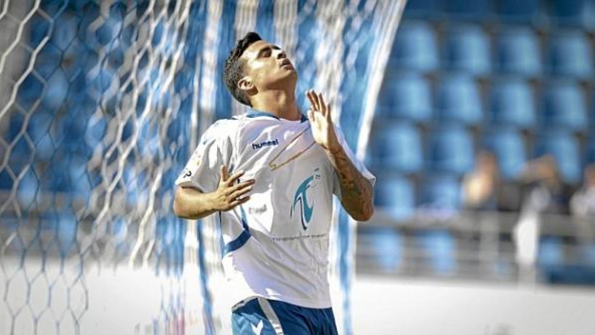 Nano podría ser el recambio de Lozano.