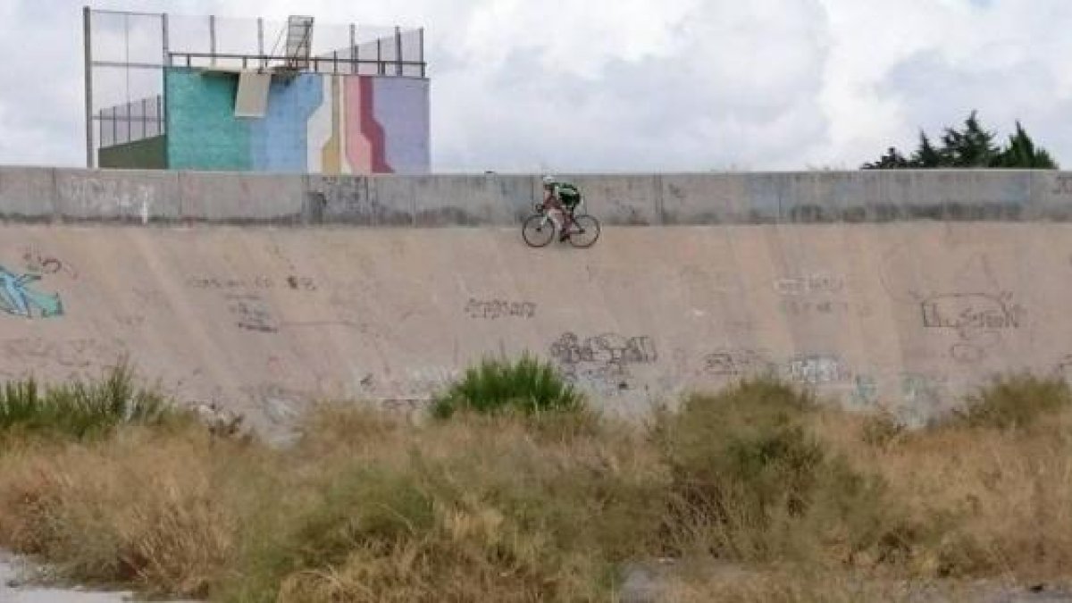 En estas instalaciones entrena el ciclista Julio Amores.