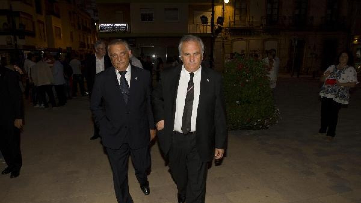 Alfonso García con el vicepresidente Ricardo Martínez.