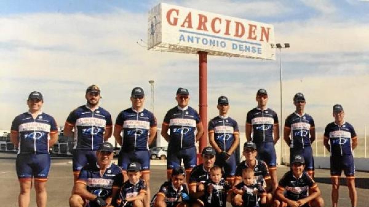 Equipo ciclista Garciden de Garrucha creado este año.