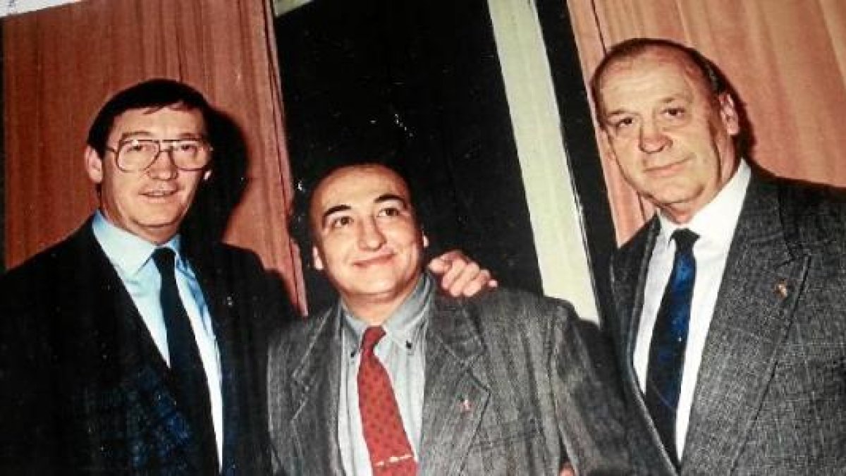 Zoco, Kubala (de Almería) y León son tres futbolistas de leyenda.