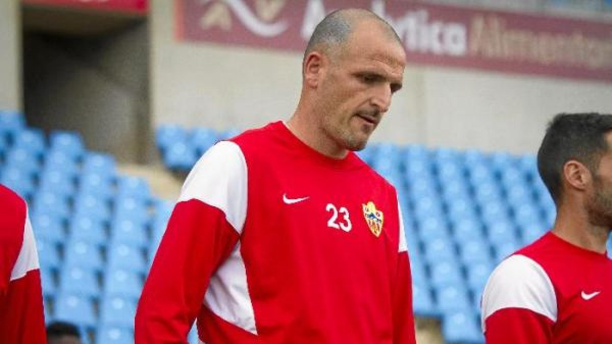 Soriano está preocupado con la marcha del gran favorito para el ascenso.