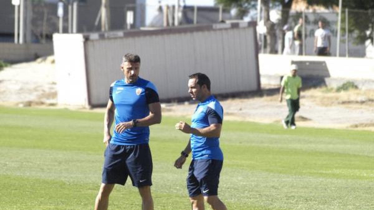 Sergi Barjuan y Ramón De Quintana, este viernes en La Vega.