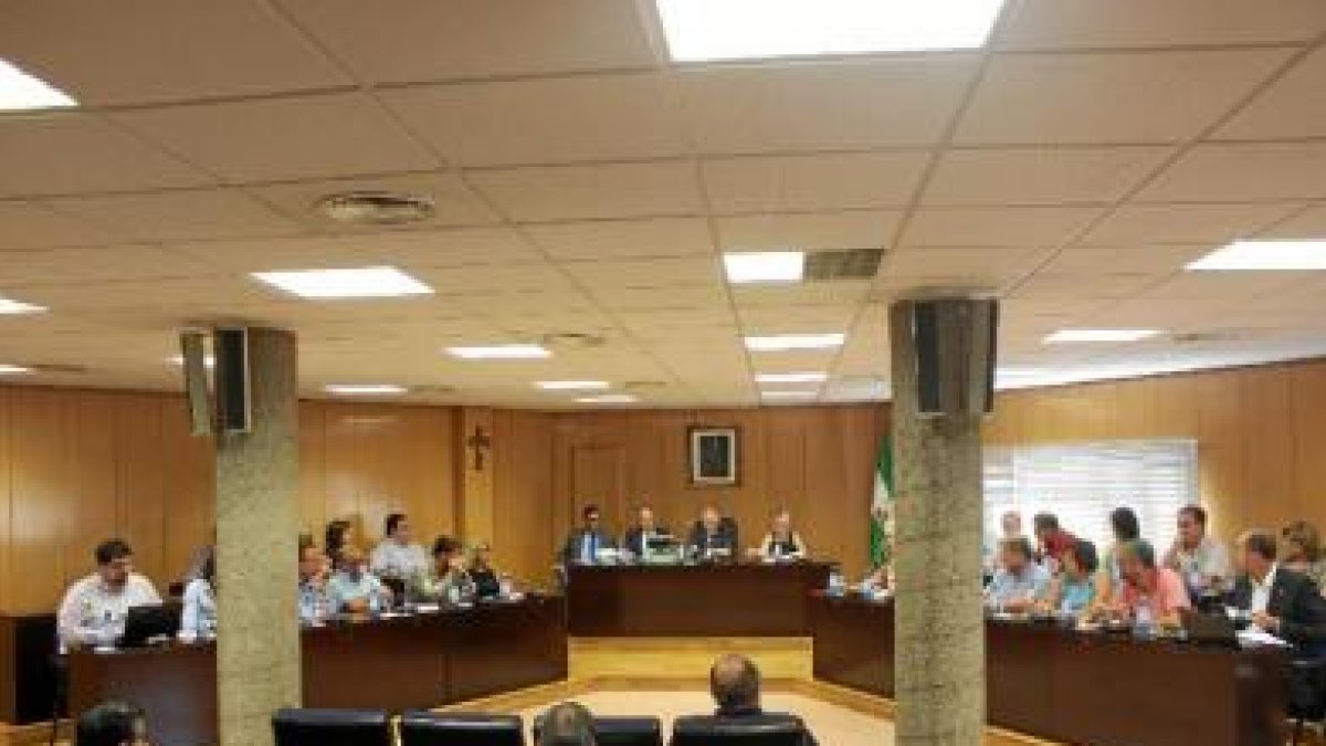Ayer se celebró sesión plenaria en el municipio de Roquetas de Mar.