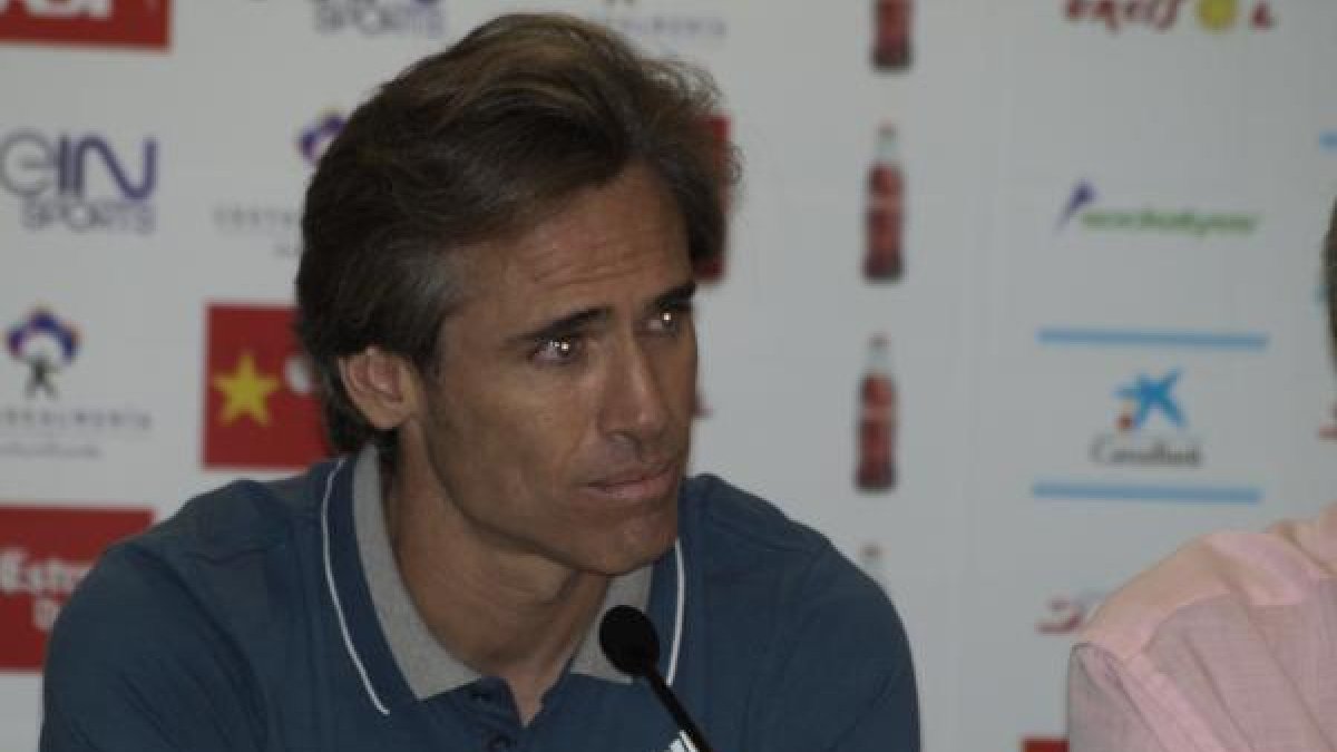 Corona dijo adiós a su querida Almería.