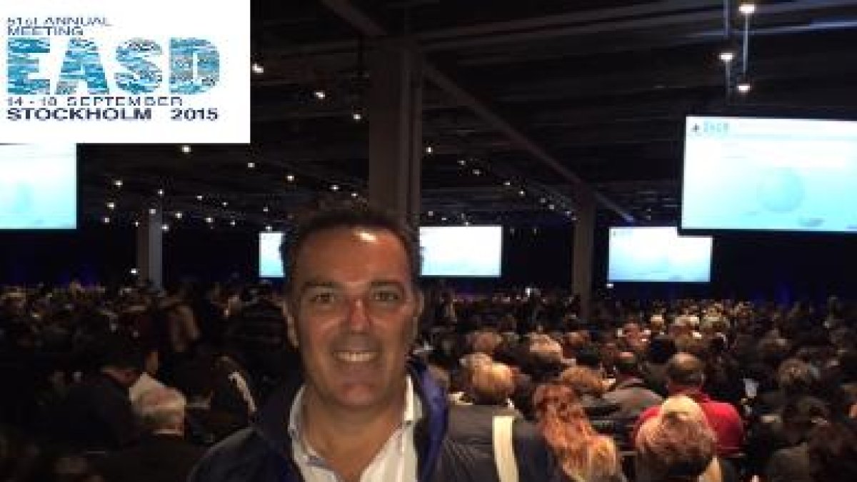 El médico Francisco Llave enel Congreso Europeo de Diabetes en Estocolmo.