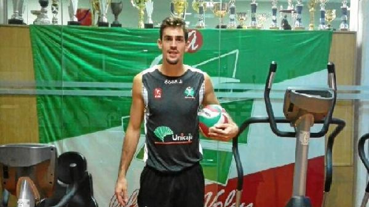 Jorge Almansa invita a la afición a la fiesta del voleibol.