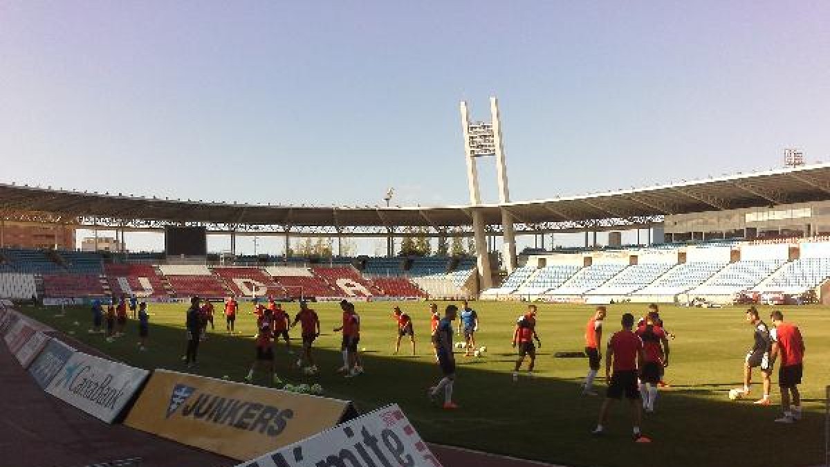 Entrenamiento suave en el Estadio.