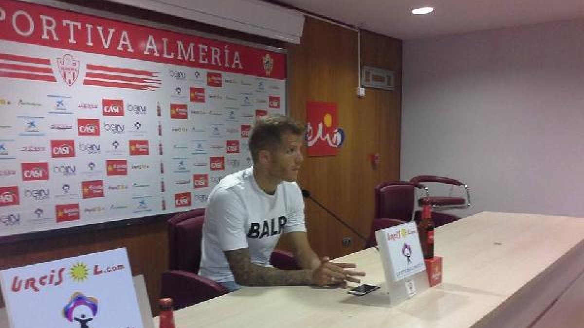 Jorge Morcillo en rueda de prensa.