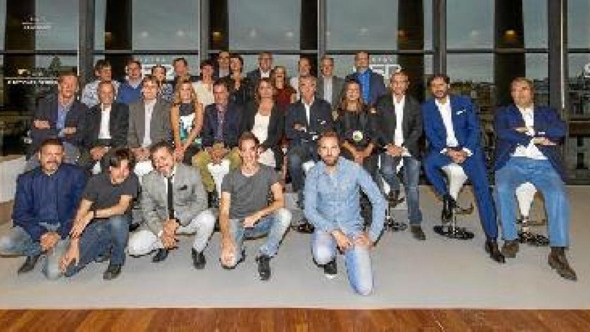 En equipazo de profesionales para la mejor radio.