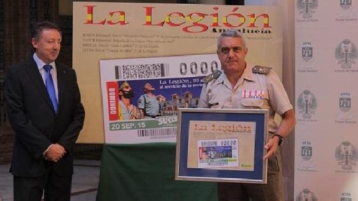 Cupón de la ONCE, presentado por el general Varela