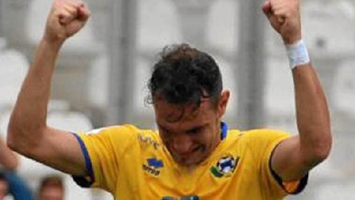 David Rodríguez hace grande al Alcorcón con sus goles.