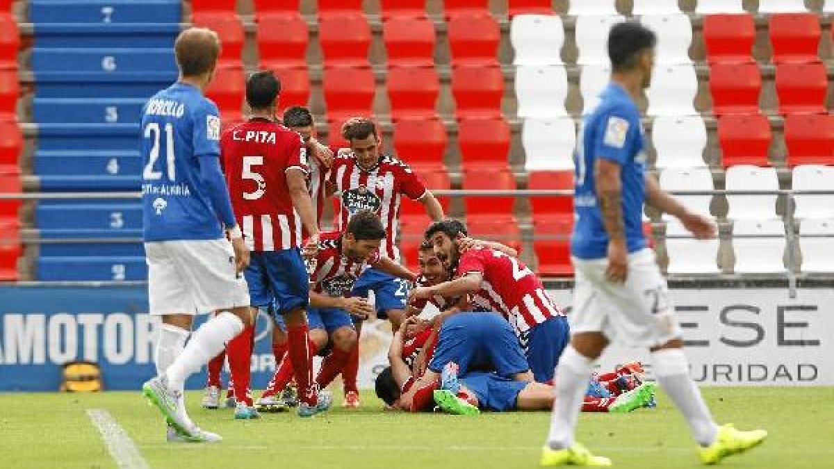 El Lugo fue inteligente esperando el fallo del Almería.