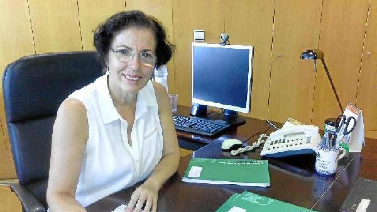 Gracia Fernández en la sede de la delegación de Salud.