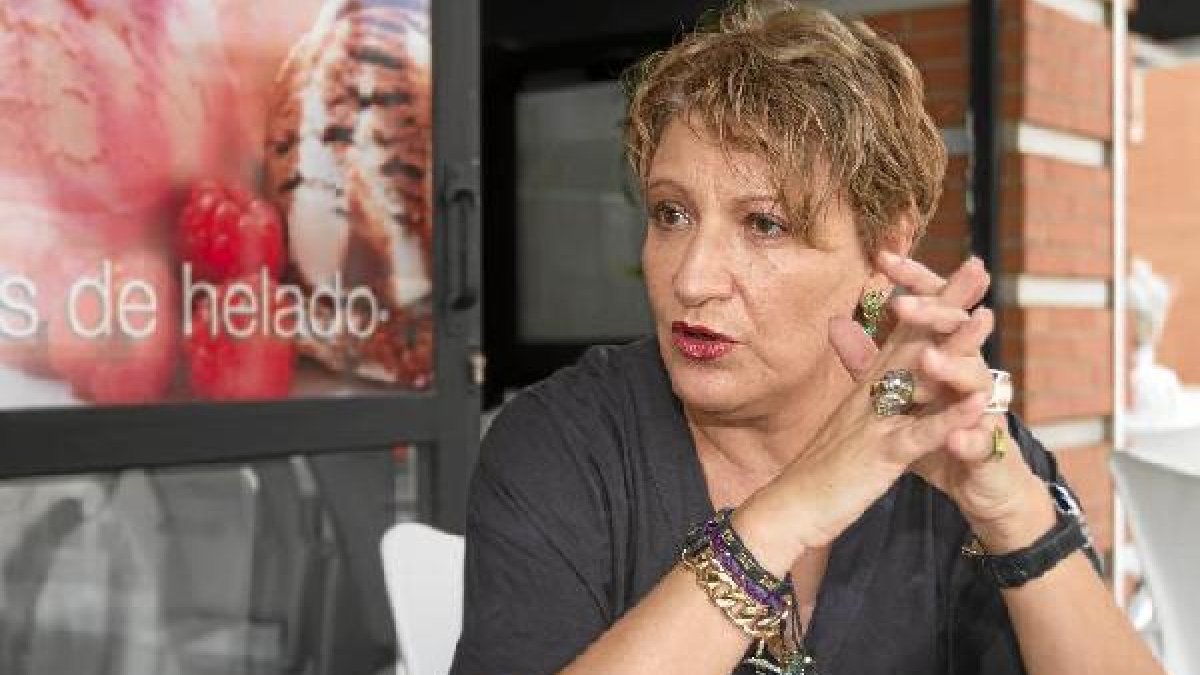 La magistrada Lourdes Molina durante la entrevista.