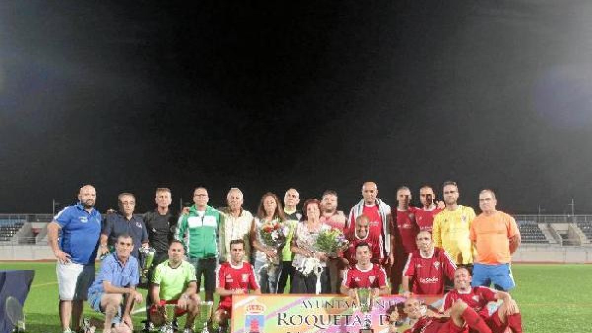 Homenaje del fútbol roquetero a Juan Malavida.