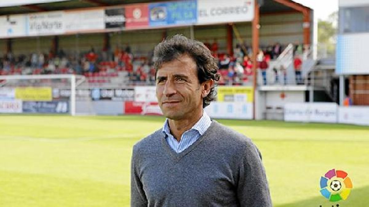 Luis Milla apuesta por el Lugo para pasar ante el Córdoba.