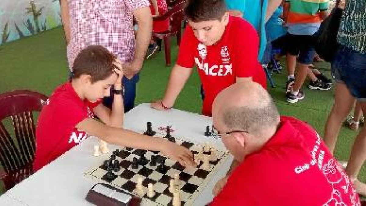 No hay edad para vivir el ajedrez.