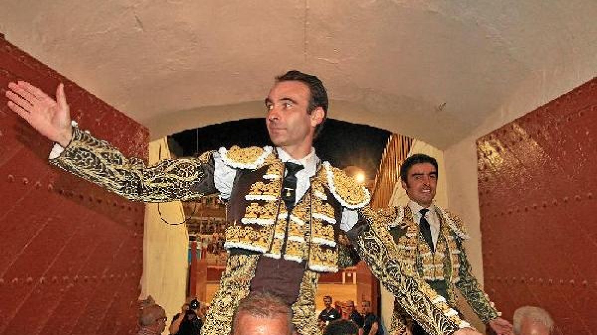 Ponce y Perera han abierto la puerta grande este viernes.