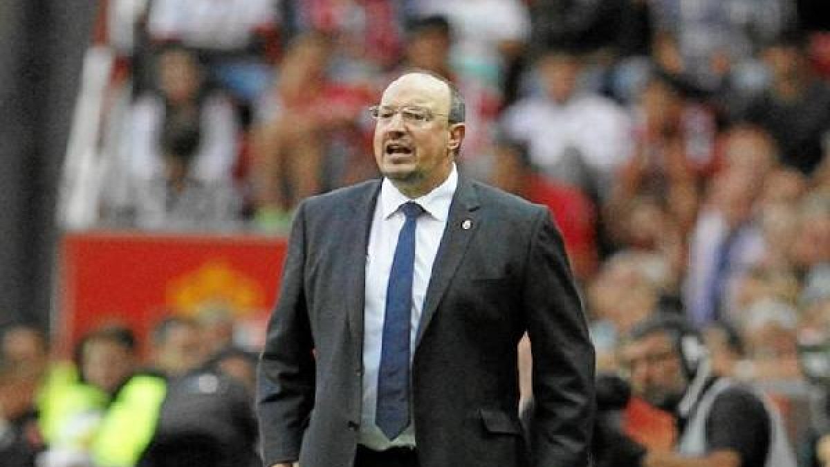 Rafa Benitez ya está a dos puntos del Barça..