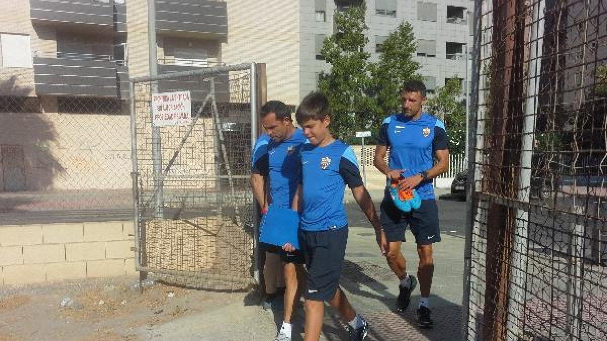 Sergi, llegando este martes al campo de la Vega de Acá.