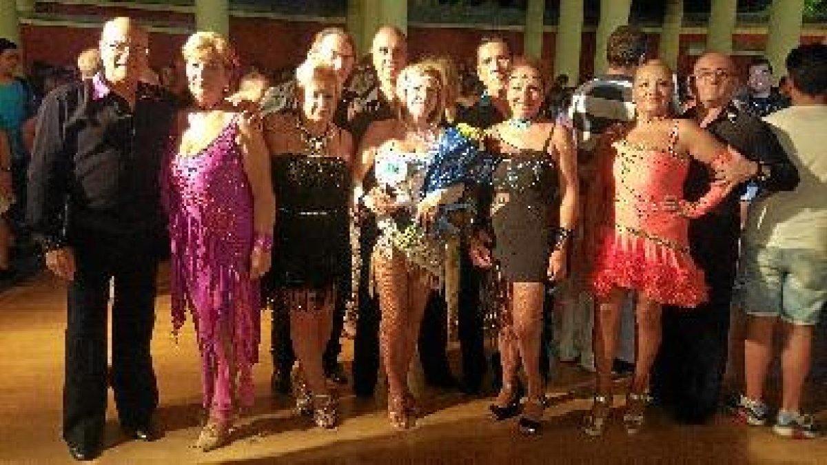 Las cinco parejas que ensayan juntas.