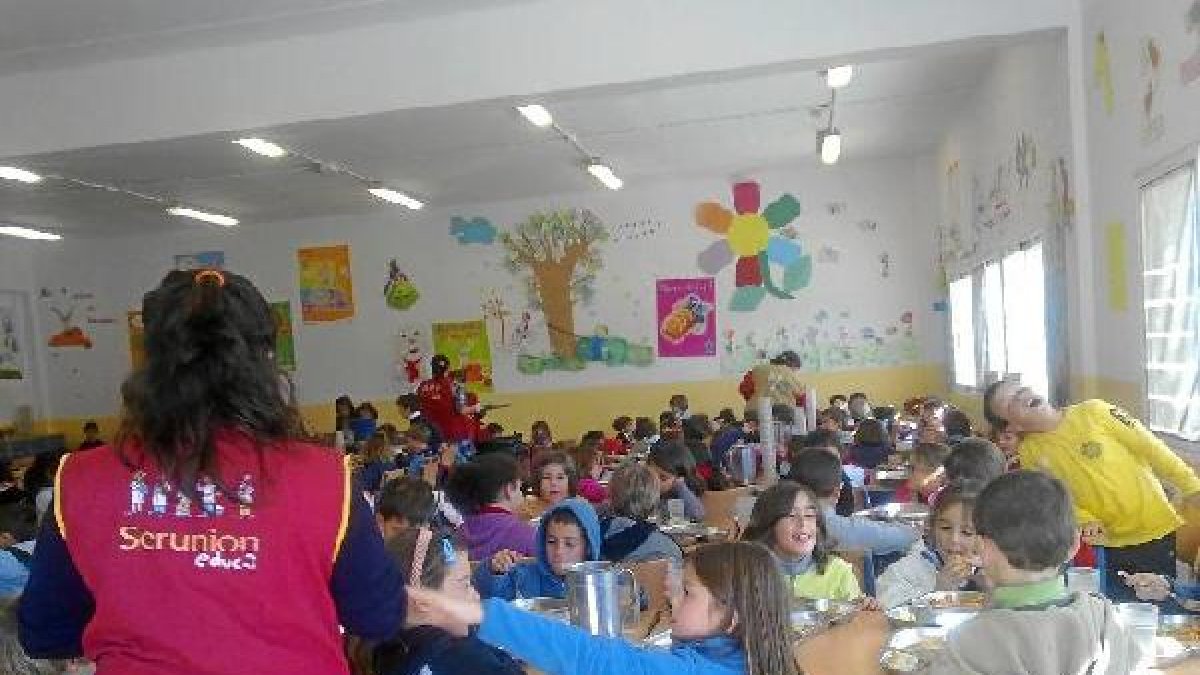 Comedor escolar en un centro público.