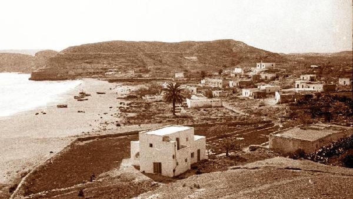 Aguamarga en 1964 donde se refugió el fotógrafo Cabestrero.