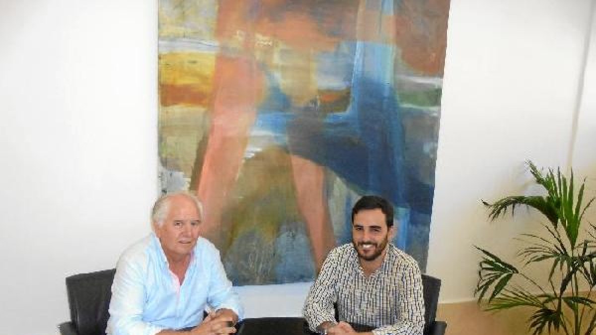 Encuentro entre Emilio Gómez-Lama y Carlos Sánchez.