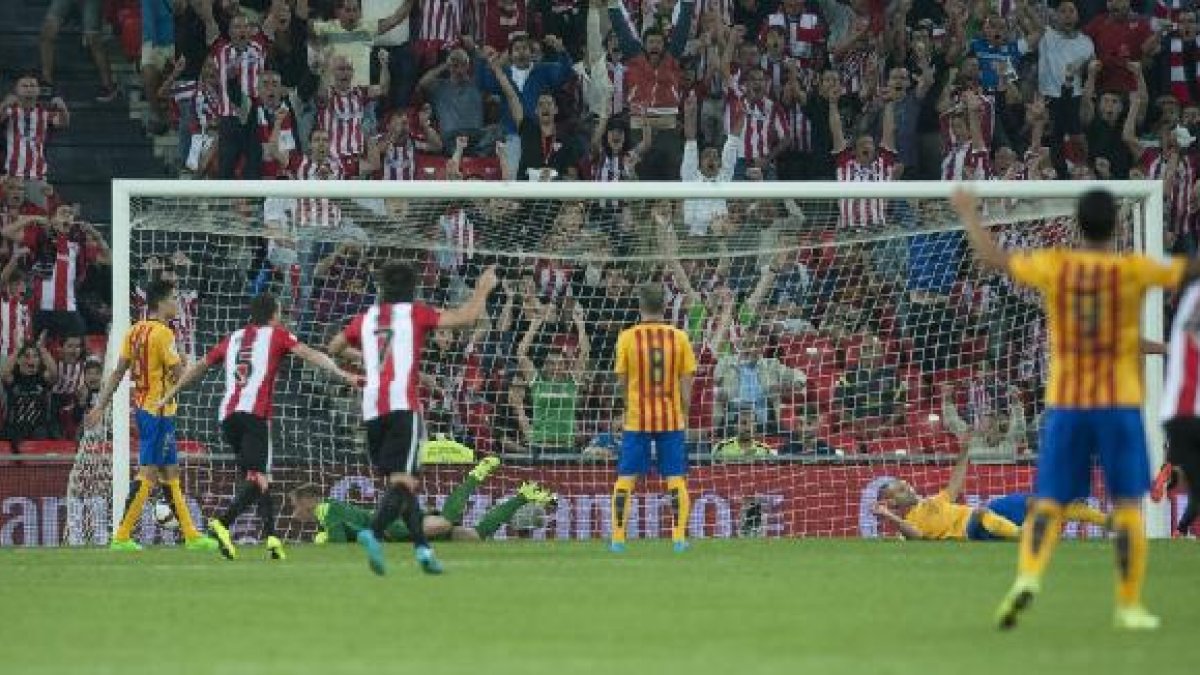 Un Barça por los suelos.